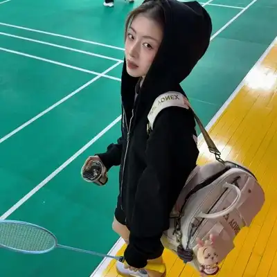 叶亮东
